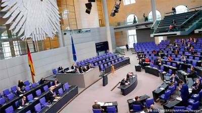 Бундестаг отклонил резолюцию «зеленых» о смене курса в отношении РФ