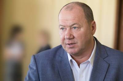 Обвиняемый в мошенничестве депутат Заксобрания Новосибирской области Морозов сдал мандат