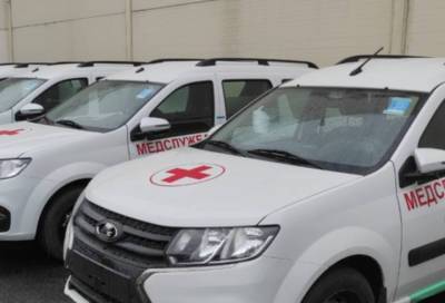 Более 70 новых машин неотложной помощи поставили в поликлиники Ленобласти