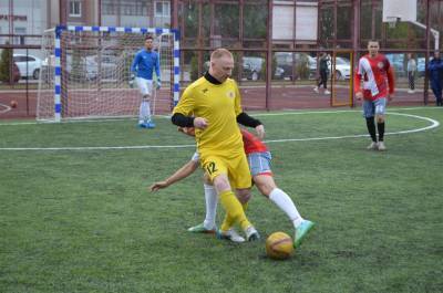 Набирает обороты ульяновская ночная футбольная Бизнес-лига