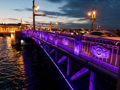 В Петербурге отменили разведение мостов