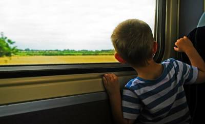 Для семей с детьми будут действовать скидки на поезда дальнего следования