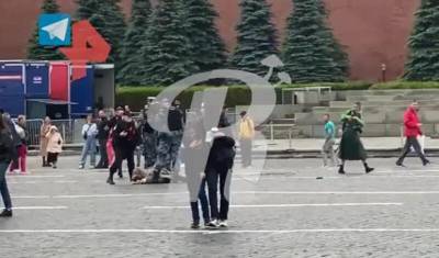 Акционист Павел Крисевич открыл стрельбу на Красной площади