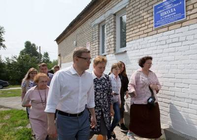 Срок строительства школы в Чебаркульском районе за ₽295 млн продлили до конца года