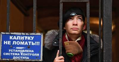 Акционист Крисевич выстрелил себе в голову на Красной площади в Москве (видео)