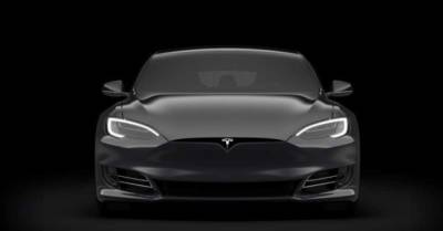 Илон Маск презентовал самый быстрый серийный электромобиль Tesla (ВИДЕО)