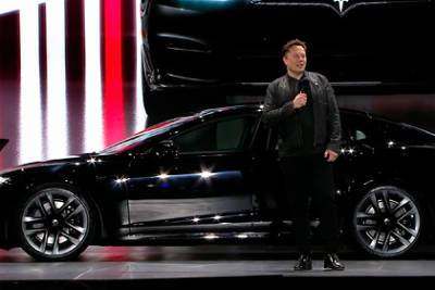 Илон Маск продемонстрировал самую быструю Tesla в мире