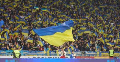 Лозунги "Слава Украине!" и "Героям слава!" получили официальный футбольный статус