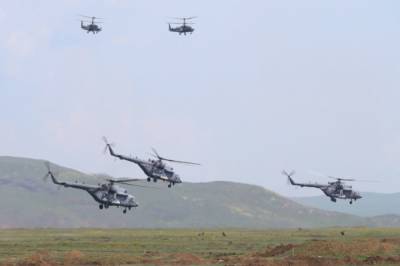 В Крыму стартовали военные учения с участием авиации