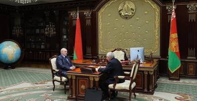 Александр Лукашенко обсудил с Виктором Шейманом развитие Оршанского района и состояние дел на предприятиях региона