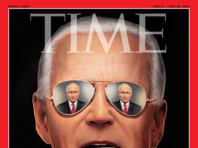Time поместил на обложку отражение Владимира Путина в очках Джо Байдена