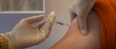 В Киеве и 15 областях Украины на выходных заработают центры вакцинации от COVID-19: список адресов