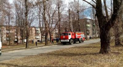 Зарплаты станут выше: ярославские пожарные начнут получать больше