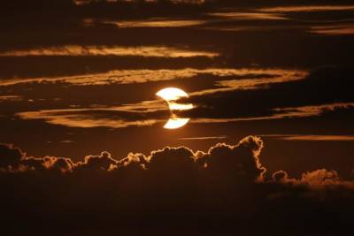 Сонячне затемнення: яким його побачили в різних куточках світу, – фото
