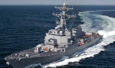 Эсминец США с ракетами «Томагавк» на борту направился в Черное море