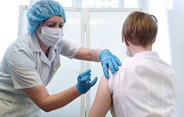 В Беларуси начнут вакцинировать всех желающих с 14 июня