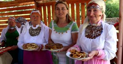 Активисты ОНФ в Удмуртии испекли пироги в рамках акции ко Дню России