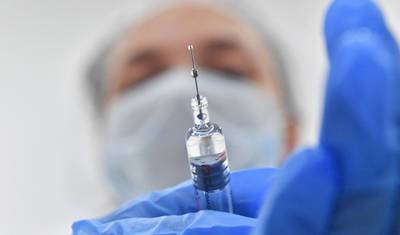Москвичам предложили раздавать значки «Я вакцинирован»