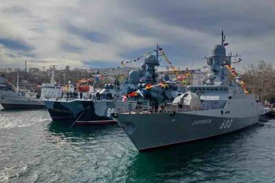 Черноморский флот следит за американским эсминцем Laboon, вошедшем в Черное море