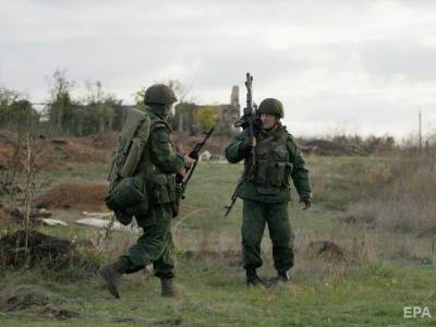 "ЛНР" заявила о гибели пяти своих боевиков, украинские военные сообщили, что те напились и перестреляли друг друга