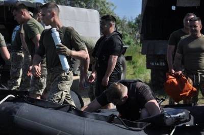 США провели курс для украинских морпехов по использованию катеров «Wing»