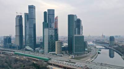 Падением девушки с 86-этажа в "Москва-Сити" занялись следователи