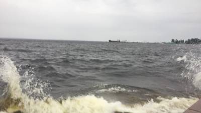 Трое выпускников утонули во время купания на озере в Петрозаводске