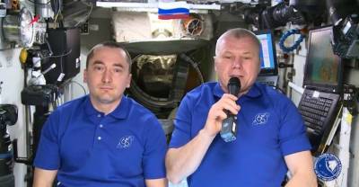"Нить, соединяющая поколения": Космонавты с борта МКС записали видеопоздравление ко Дню России