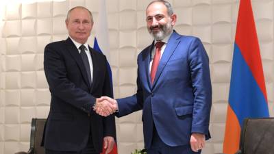 Пашинян поздравил россиян и Путина с Днём России