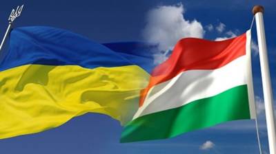 Украина и Венгрия взаимно признали свидетельства о вакцинации от COVID-19