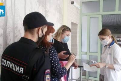 В пятницу в магазинах Йошкар-Олы выявили трех граждан без масок