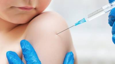 Гинцбург назвал вероятную дату появления вакцину от коронавируса для детей