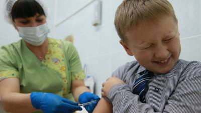 Новости на "России 24". Гинцбург сообщил подробности о детской прививке от коронавируса