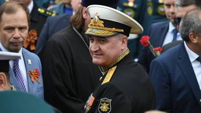 Путин сделал адмиралом командующего Черноморским флотом