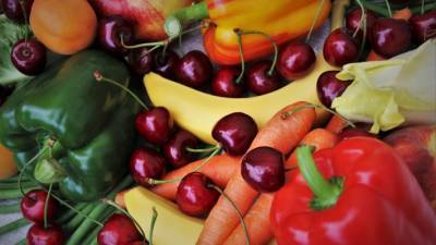 Доктор Зайцев назвал фрукты и овощи, от которых стоит отказаться летом