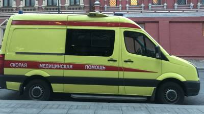 Свадебный "Кадиллак" сбил двух школьниц на пешеходном переходе под Челябинском