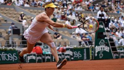 Российская теннисистка Павлюченкова уступила чешке Крейчиковой в финале Roland Garros