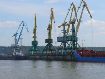 Усть-Луга разоряет Рижский порт быстрее, чем ожидали в Латвии