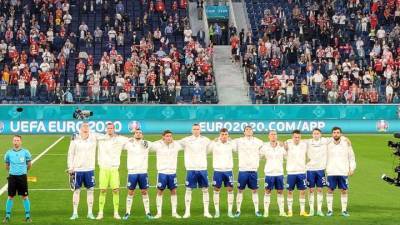 Футболисты сборной России не стали преклонять колено перед матчем с Бельгией на Евро-2020