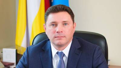 СМИ: мэр Кисловодска впал в кому после падения с электросамоката