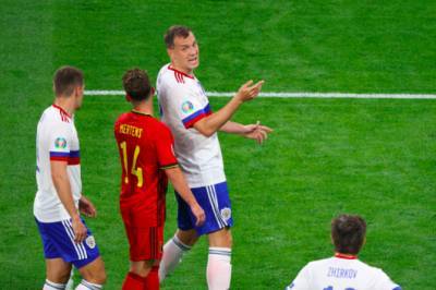 «Много ошибок»: Дзюба не стал лучшим бомбардиром сборной после матча с Бельгией