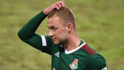 Полузащитник сборной России Баринов попросил прощения за разгром от Бельгии