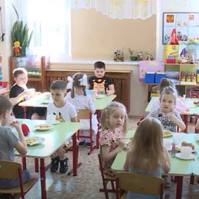 Детские сады и больницы продолжат работать в Москве 15-19 июня