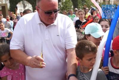 В Каспийске прошли торжественные мероприятия в День России