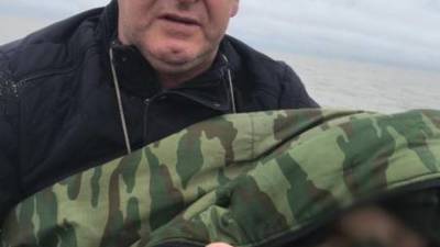 Жизни спасенного на озере в Приморье малыша ничего не угрожает