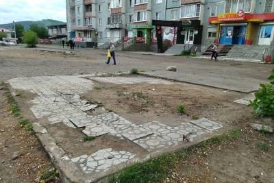 Незаконный овощной киоск на Ярославского в Чите убрали повторно