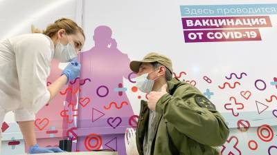 «Главный выигрыш — это собственное здоровье»: в Москве запустили дополнительную программу стимулирования вакцинации