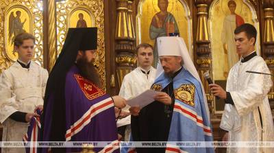 ФОТОФАКТ: Духовенству и прихожанам Гродненской епархии представили епископа Антония