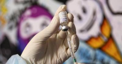 Впервые в июне получивших первую вакцину от Covid-19 больше, чем тех, кто получил вторую