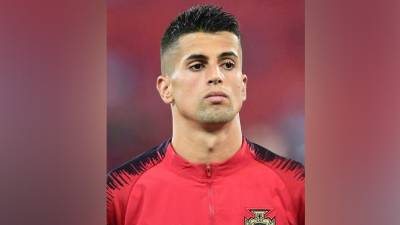 Футболист сборной Португалии Канселу не сыграет на Евро-2020 из-за коронавируса